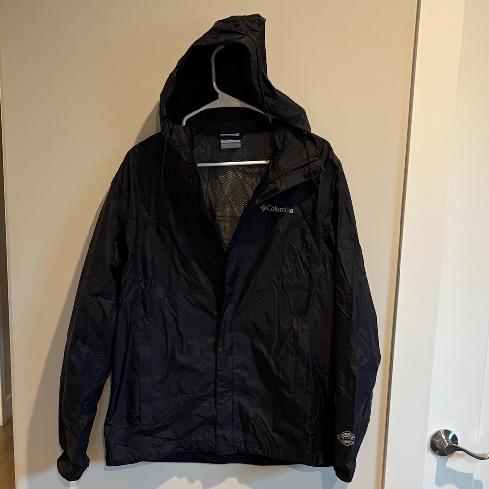 Columbia Women’s Dark Light Raincoat